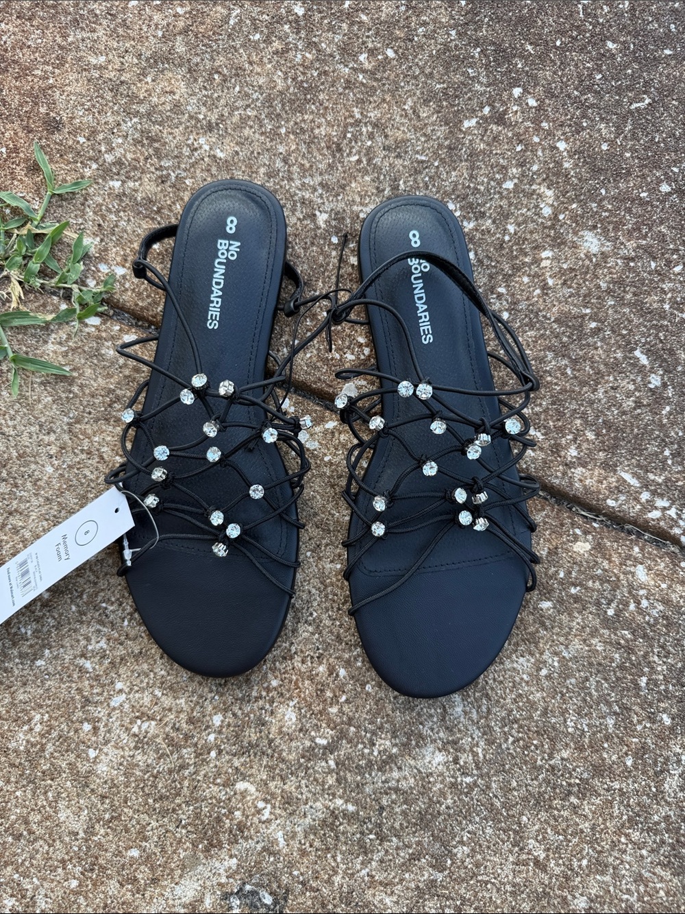 No Boundaries Black Strappy Sandals with Crystal Accents. Size 8 NWT